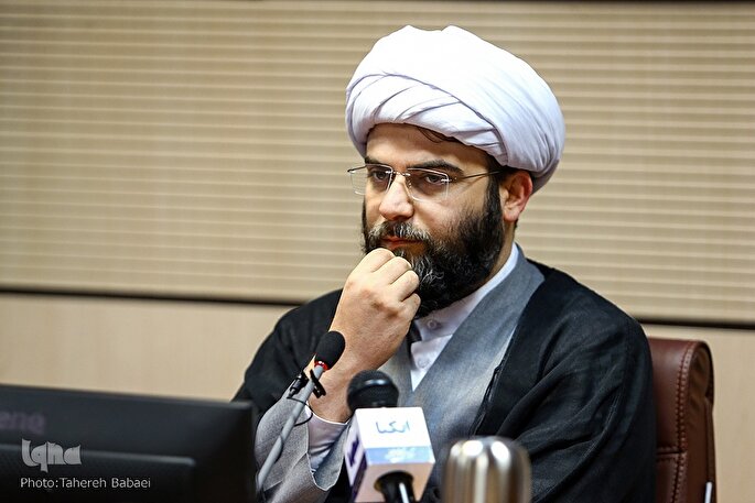 اربعین روح عاشورا و مقاومت را زنده نگه می‌دارد