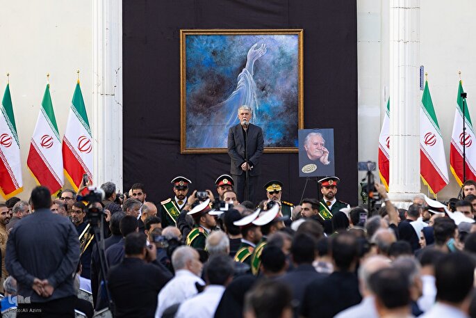 فرشچیان، هنرمندی بیناتمدنی بود