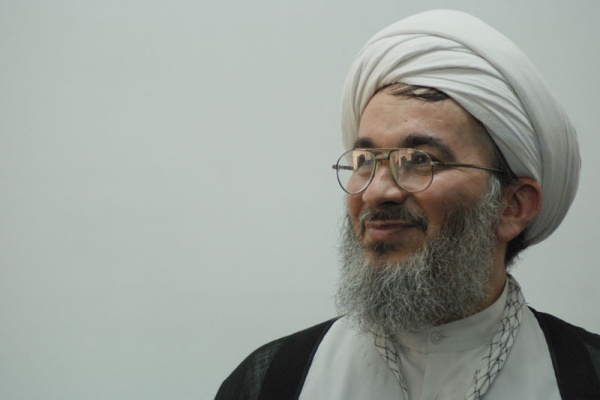 حجت الاسلام  علی احتشام امام جمعه موقت کاشان