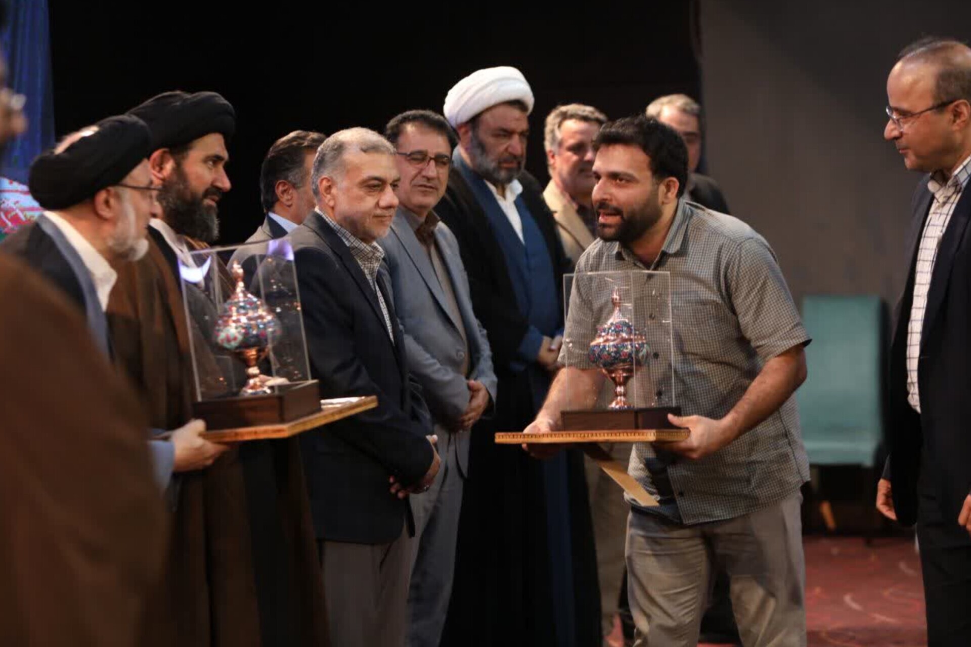 ایکنا رسانه برتر در حوزه وقف شد