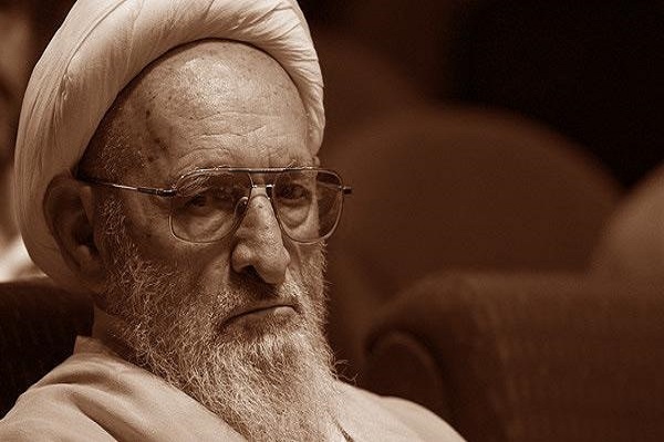 علامه حسن‌زاده آملی