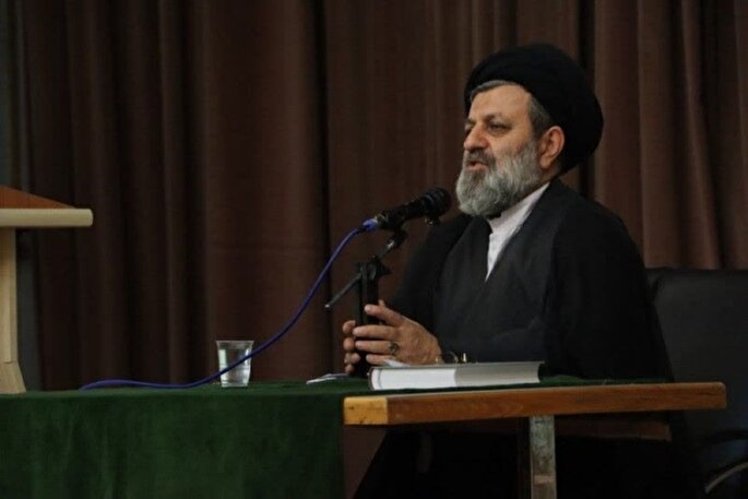 منظومه فکری شبکه تبیینی بسیج به تفکرات رهبری نزدیک شود