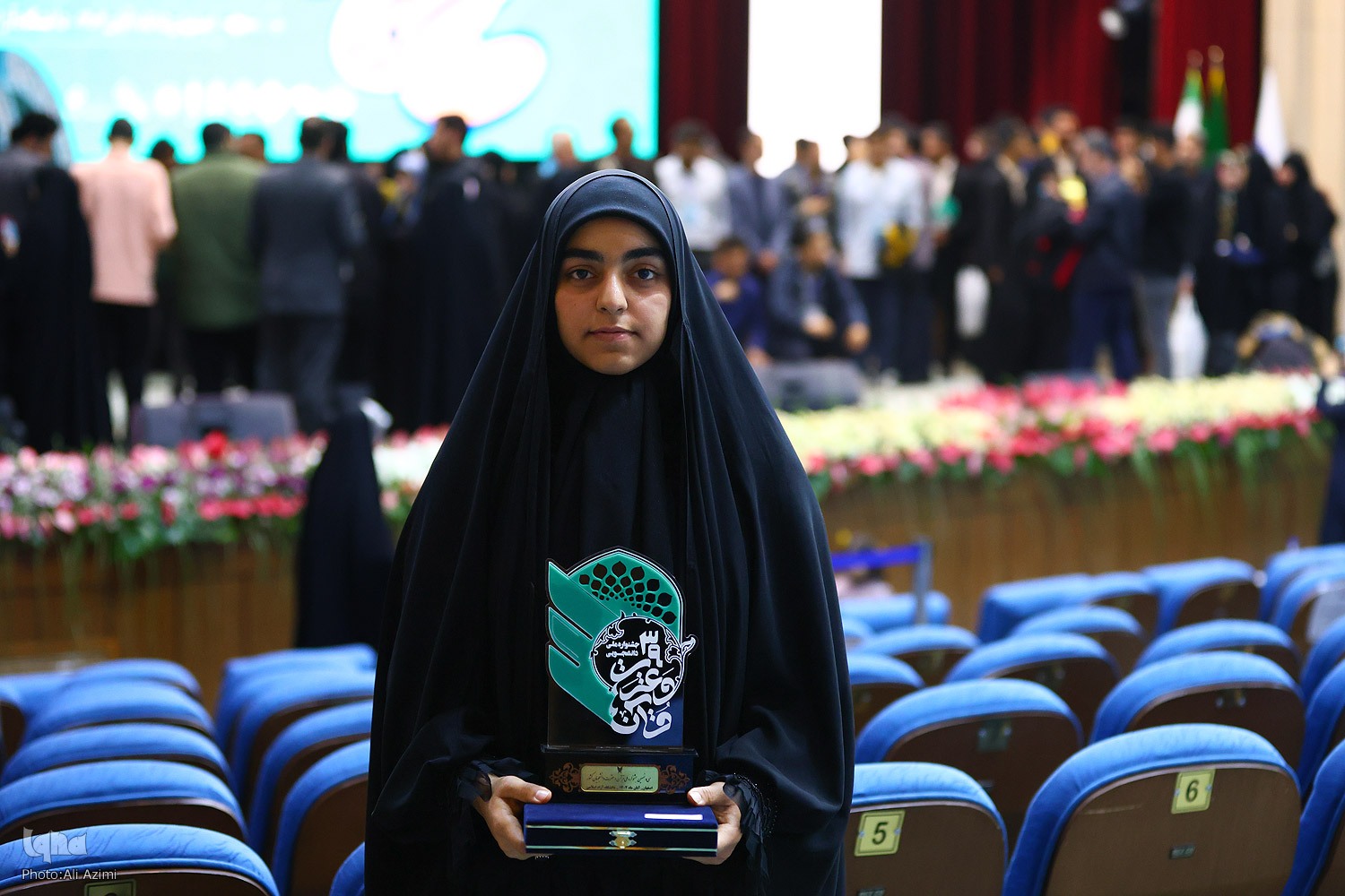 ریحانه قصری برگزیده سی‌ونهمین جشنواره قرآن و عترت دانشجویان