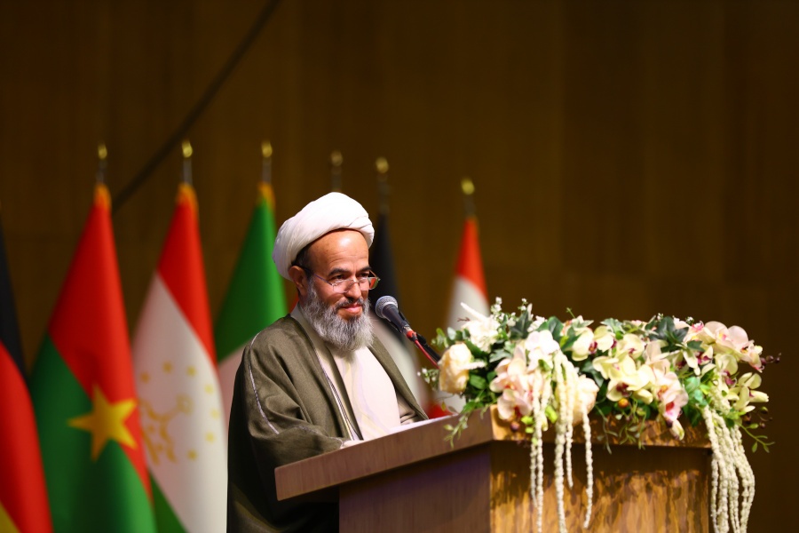 علی‌اصغر بیگی مدیرعامل مؤسسه نور نهج‌البلاغه استان اصفهان