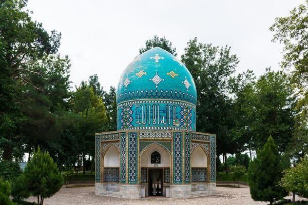 مقبره فارابی