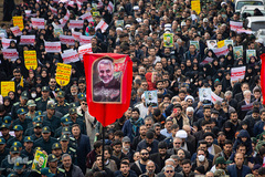 راهپیمایی مردم اصفهان در پی شهادت سپهبد حاج قاسم سلیمانی