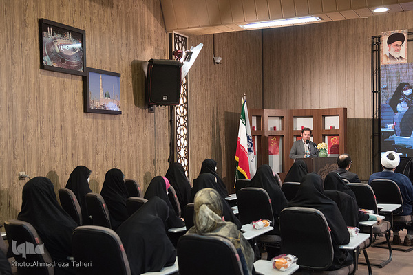 آیین اختتامیه جشنواره ملی شعر حضرت مادر