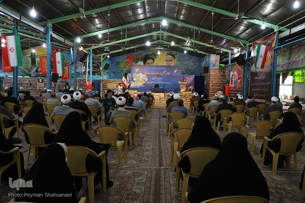 مراسم یادبود شهدای حرم رضوی