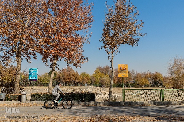 پاییز شگفت‌انگیز در اصفهان
