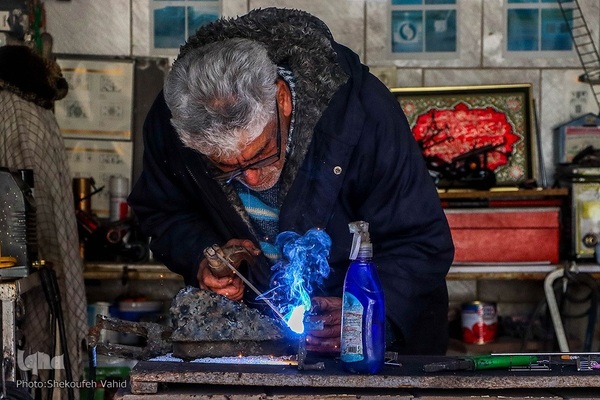 دنیایی از هنر و زیبایی در سر انگشتان یک جوشکار