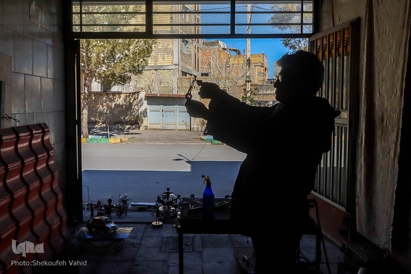 دنیایی از هنر و زیبایی در سر انگشتان یک جوشکار