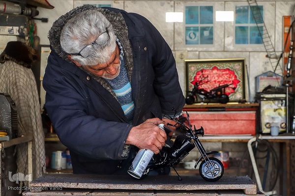 دنیایی از هنر و زیبایی در سر انگشتان یک جوشکار
