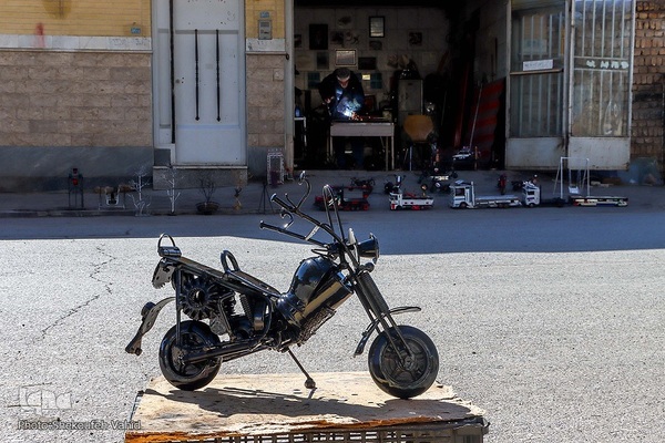 دنیایی از هنر و زیبایی در سر انگشتان یک جوشکار