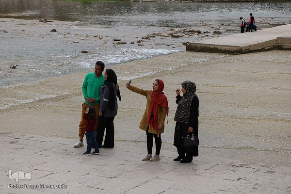 زاینده رود‎‎ میزبان گردشگران نوروزی