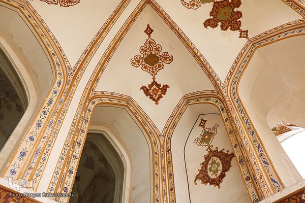 زاینده رود از دریچه کریاس‎‎