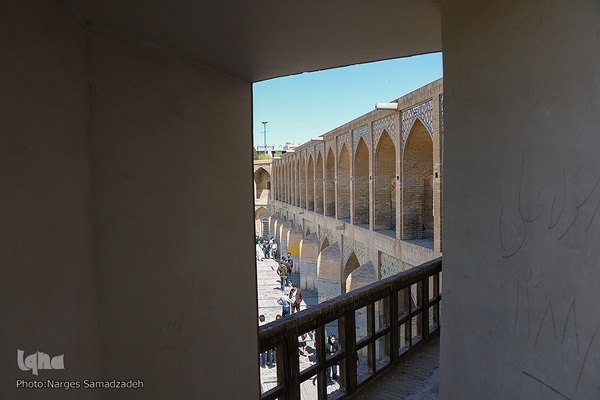 زاینده رود از دریچه کریاس‎‎