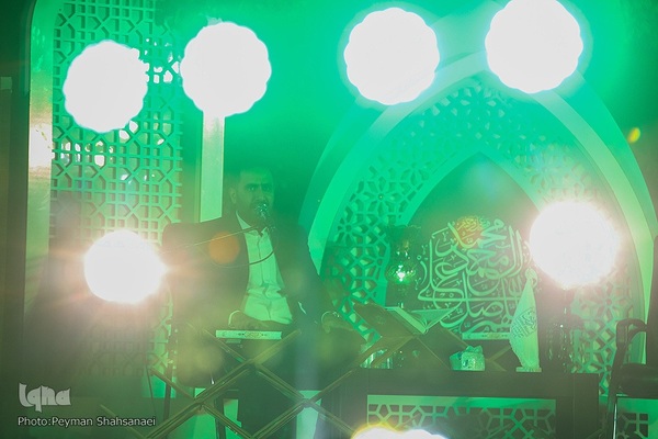 محفل انس با قران و عترت در منطقه غرب اصفهان