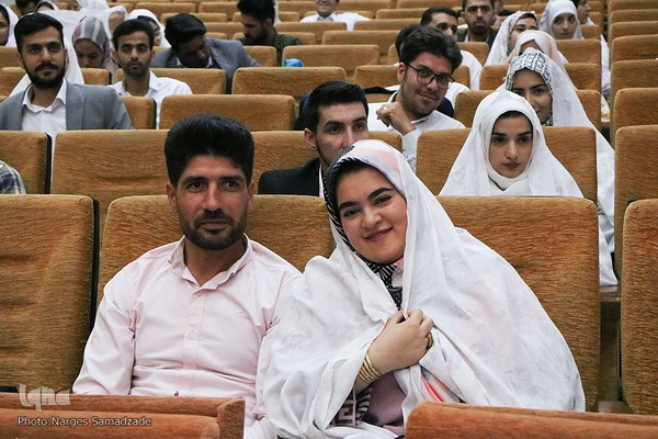 جشن بزرگ ازدواج دانشجویی