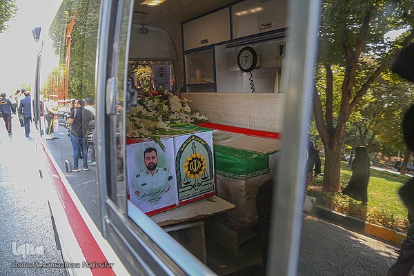 تشییع شهدای نیروی انتظامی استان اصفهان‎