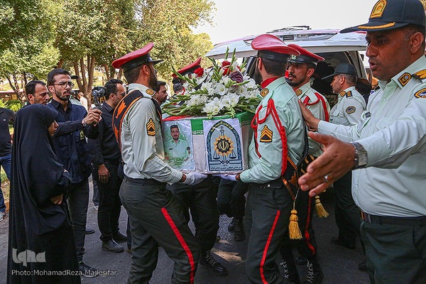 تشییع شهدای نیروی انتظامی استان اصفهان‎