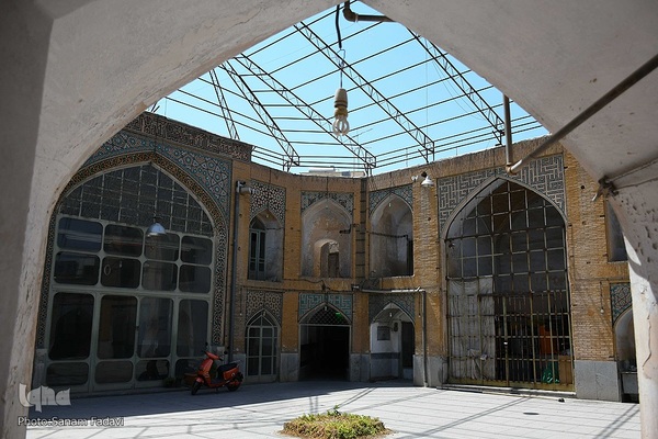 مسجد قطبیه؛ شکوه معماری دوره صفوی