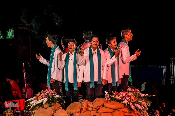 ویژه‌برنامه «شب‌های پرستاره» در گلستان شهدای اصفهان‎