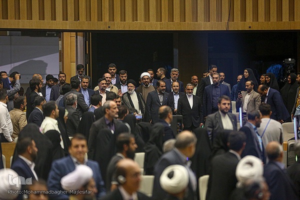 آیین افتتاحیه پنجمین دوره جایزه مصطفی در اصفهان‎