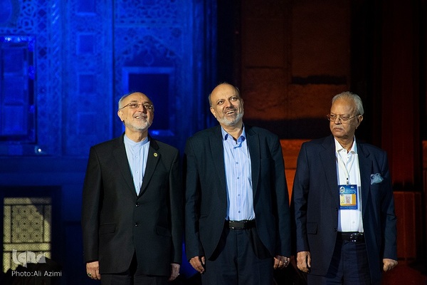 آیین اختتامیه پنجمین جایزه مصطفی (ص) در اصفهان