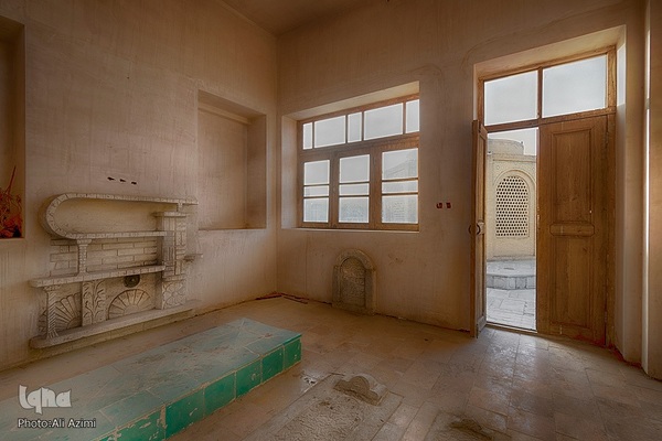 تکیه کازرونی