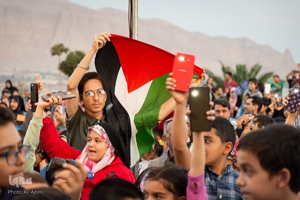 رونمایی از سرود نوجوانانه نماز در اصفهان