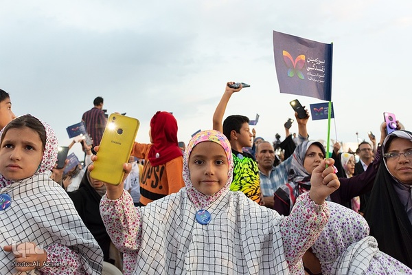 رونمایی از سرود نوجوانانه نماز در اصفهان