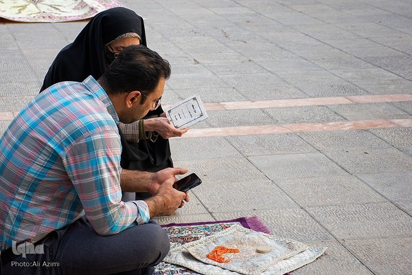 برگزاری مراسم نیایش در گلستان شهدای اصفهان به نیت پیروزی مقاومت فلسطین