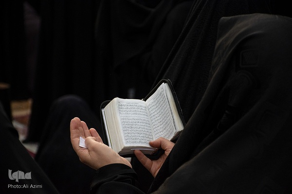 برگزاری مراسم نیایش در گلستان شهدای اصفهان به نیت پیروزی مقاومت فلسطین