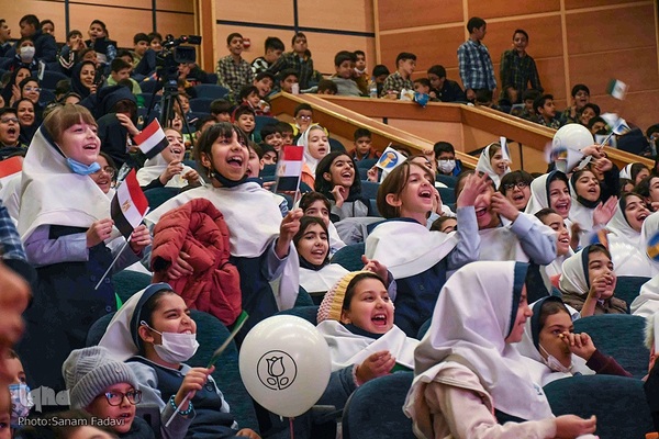 آیین افتتاحیه و رونمایی از پوستر سومین مسابقه بین المللی نقاشی کودکان و نوجوانان اصفهان