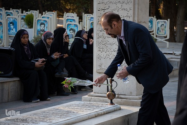 دهمین گنجواره گردشگری تخت فولاد با محوریت حکمت و فلسفه