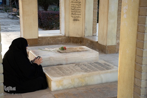 دهمین گنجواره گردشگری تخت فولاد با محوریت حکمت و فلسفه