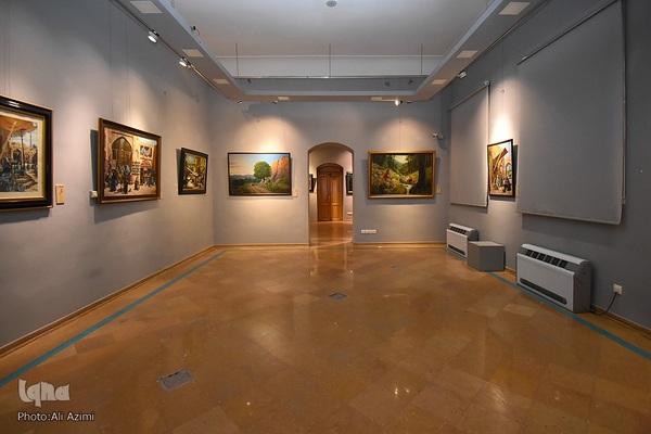 نمایشگاه آثار محمدعلی حدت در اصفهان