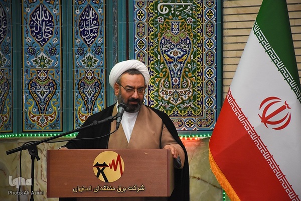 محفل «قرآن، مقاومت و شهادت» در شرکت برق منطقه‌ای اصفهان