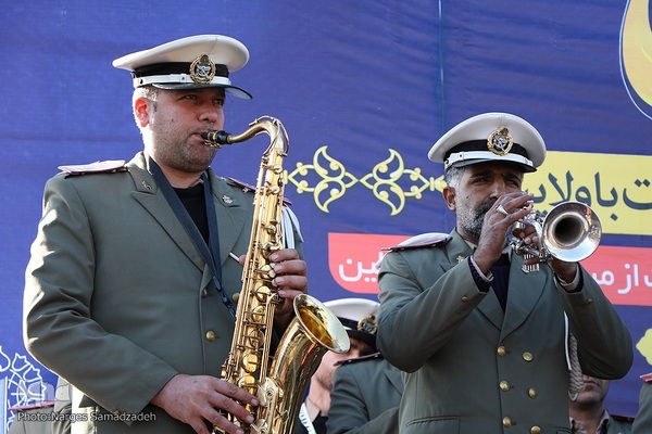 خروش مردم اصفهان در روز بصیرت و میثاق امت