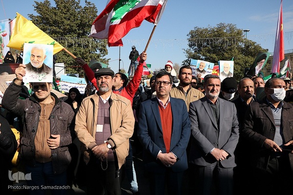 خروش مردم اصفهان در روز بصیرت و میثاق امت