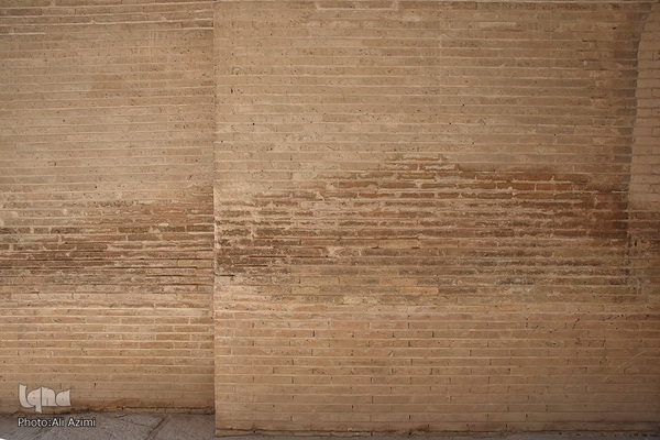 حال ناخوش مسجد حکیم اصفهان