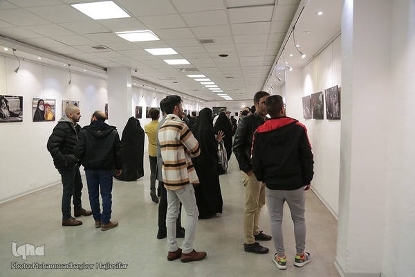 آیین گشایش نمایشگاه عکس «تشییع مادرانه»