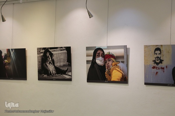 آیین گشایش نمایشگاه عکس «تشییع مادرانه»