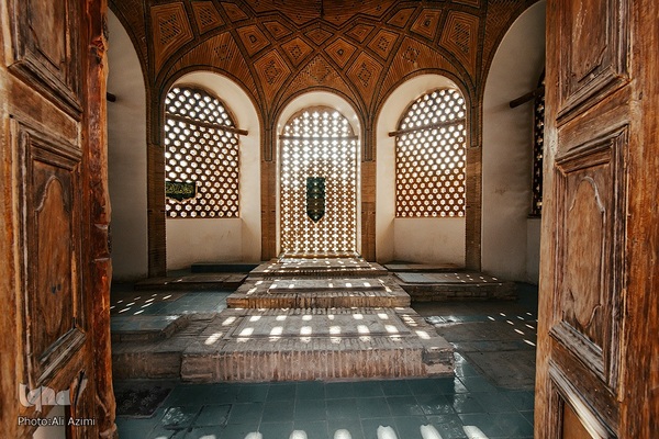 ورودی تکیه ریزی