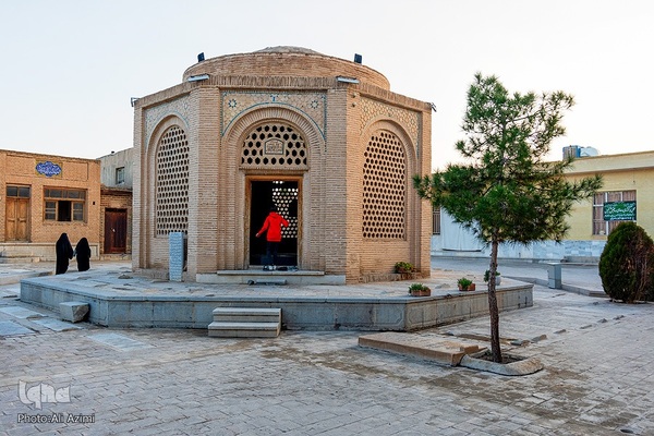 تکیه کازرونی