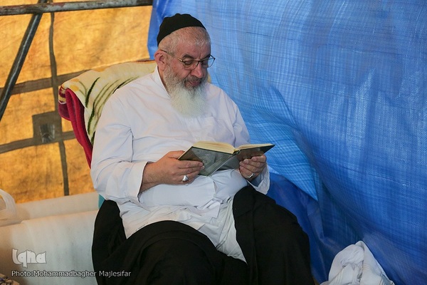 پایان سه روز بندگی و دلدادگی