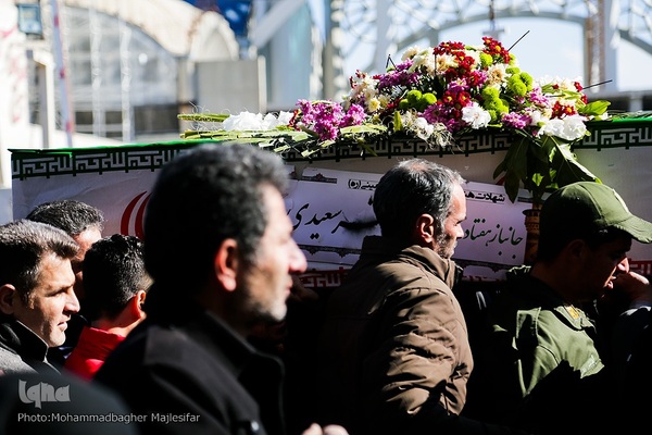 تشییع پیکر دو جانباز دفاع مقدس در اصفهان