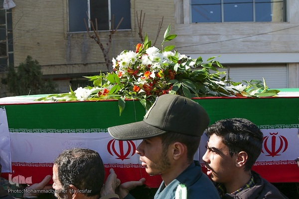 تشییع پیکر دو جانباز دفاع مقدس در اصفهان