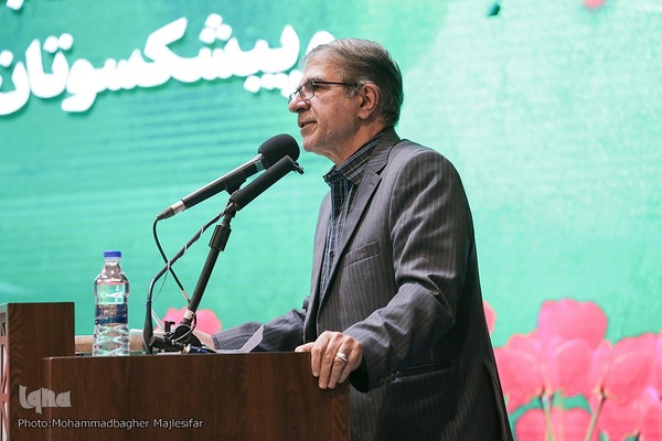 گردهمایی ایثارگران و پیشگامان انقلاب اسلامی در اصفهان