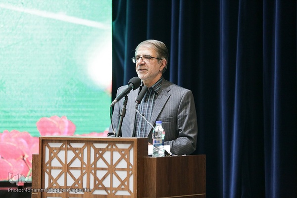 گردهمایی ایثارگران و پیشگامان انقلاب اسلامی در اصفهان